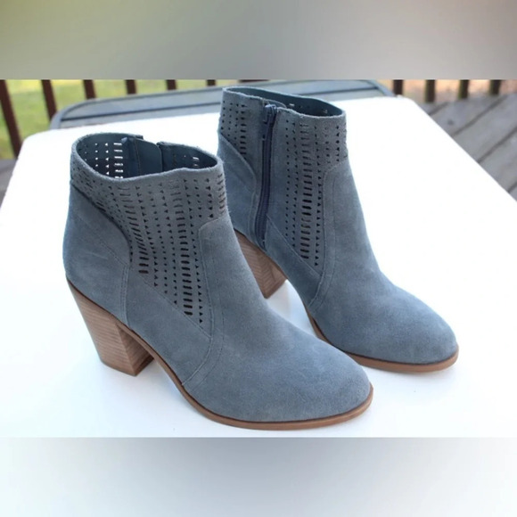 Crown vintage ankle boots - Picture 2 of 12